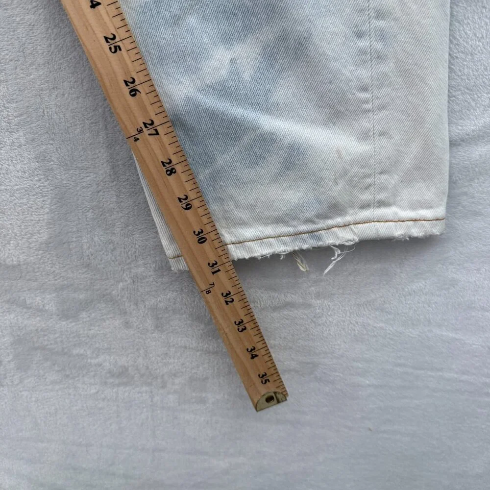 Vintage Levis 501 Jeans Men 31x32 Blue Stone Wash Straight Leg Button Fly 90s